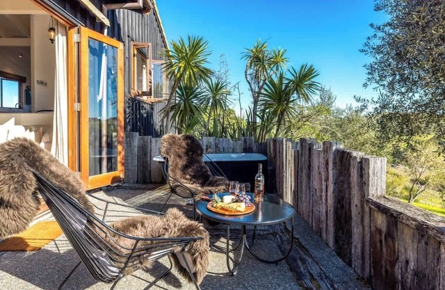 Das Loft im Cypress Ridge Estate - Stay Waiheke