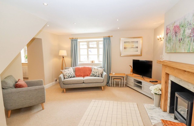 THE LOFT, family friendly in Stow-On-The-Wold