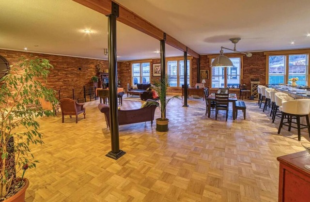 The Loft on Bank