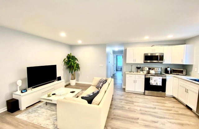 The Longmont Luxury Condo in the heart of providence