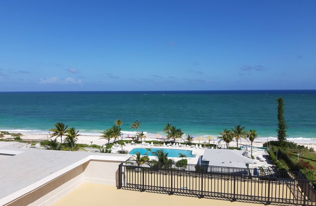 The Lookout - Coral Beach