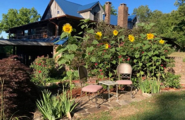 The Love Nest at Bluebird Estate