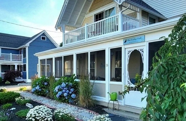 The Lucky Gull Cottage at Onset,Stay Lucky by the Bay Four Bedroom Cottage