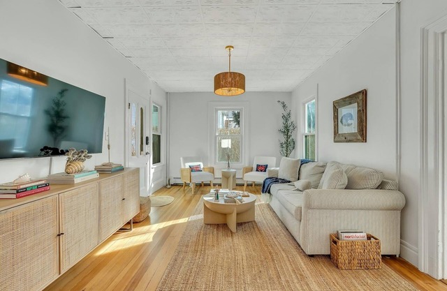 The Lucky Oyster Est 1886 3 Bd / 2 Ba Historic & Walk to Town