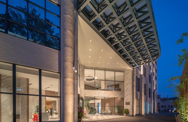 The Luzerne Hotel