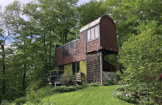 The Mailbox House - get away into nature!