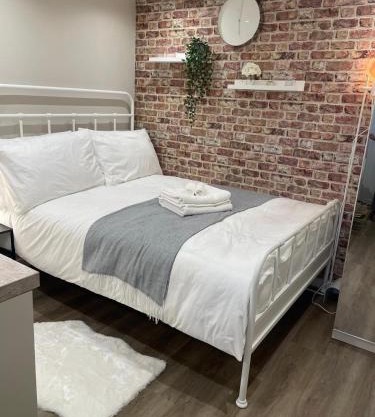 the manchester signature studio A