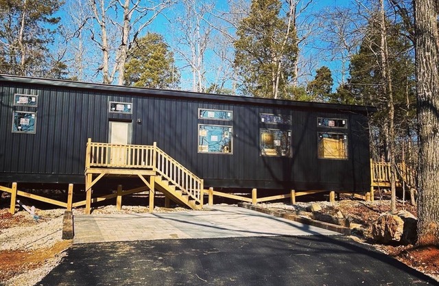 The Maple Retreat - Junior Cabin