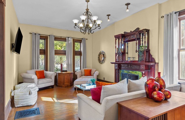 The Marquis Manor | JZ Vacation Rentals