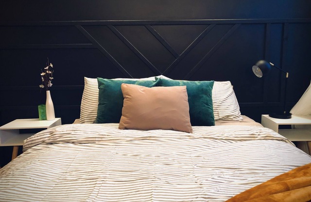 The Matterhorn Escape, cozy hillside Kellogg Condo