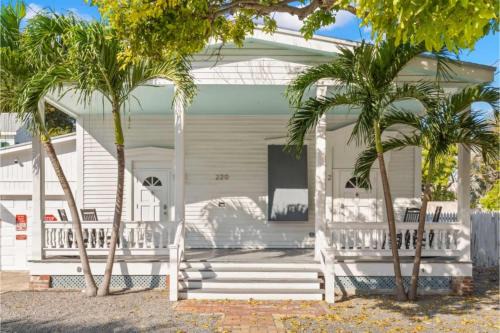 The Mesa House-Close to Duval!