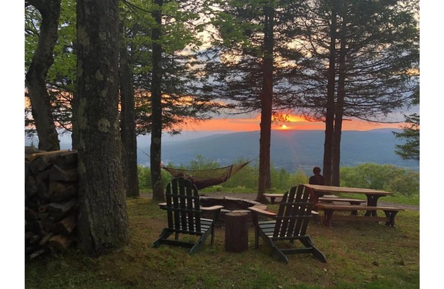 The Mohawk Cabin @ Wigwam Western Summit