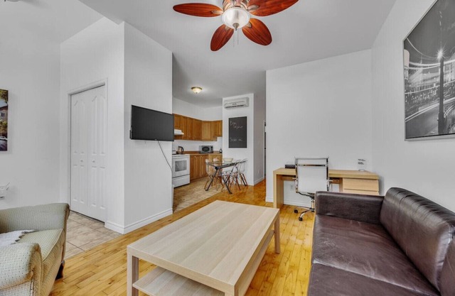 The Montcalm Studio Gaineau/Ottawa