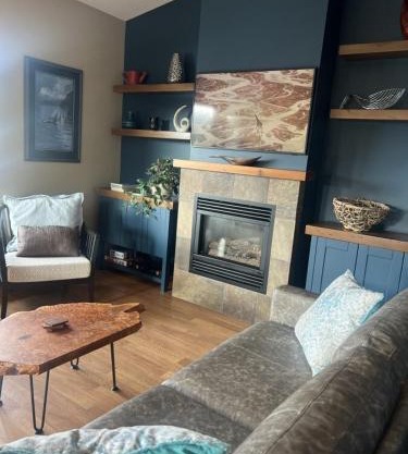 The Moorage - Luxury 2 bed & 2 bath Condo on Marina