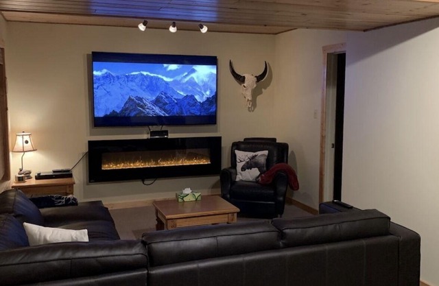 The Moose Den - BL# STRU 2024-043