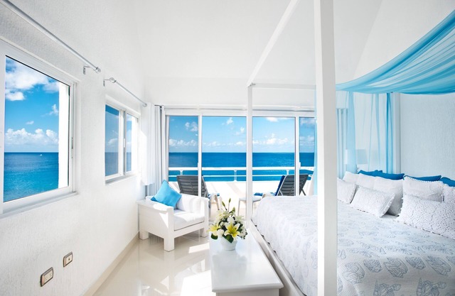 Die romantischste Oceanfront Penthouse Wohnung auf der Insel! Erstaunlich Miramar 401