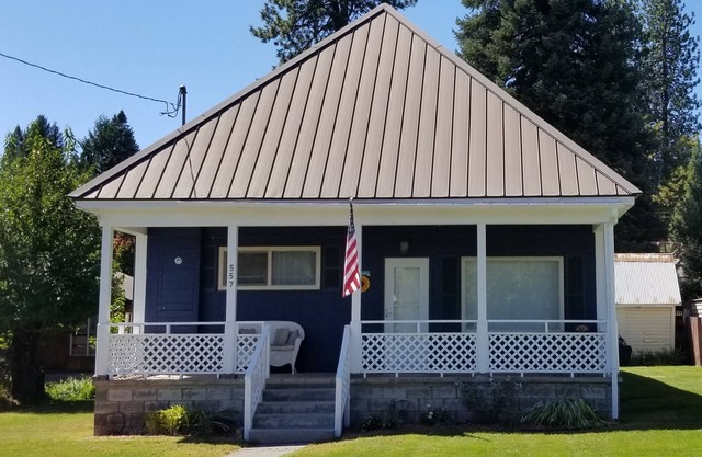 Das Berghaus am Fuße des Mount Shasta