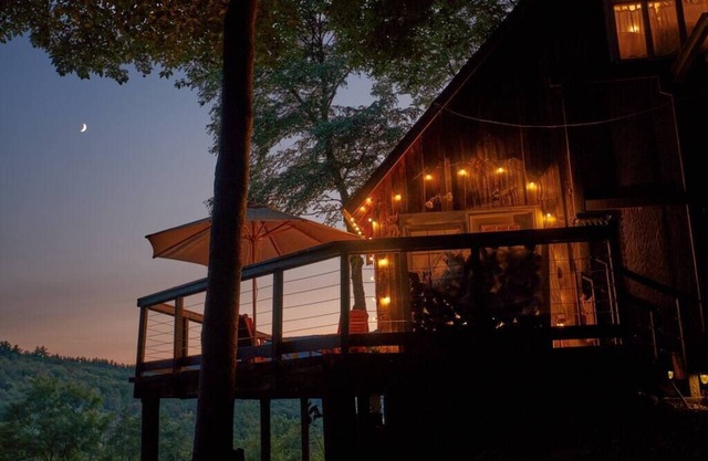 The Mountain Wonder | Hot tub, Sauna, Creek, Views