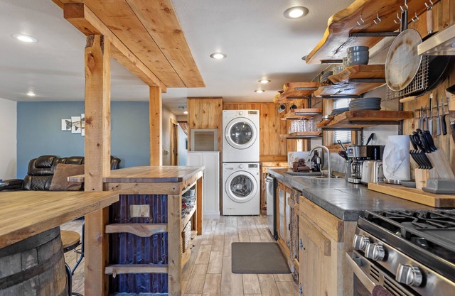 The Moutain Getaway, pet friendly home