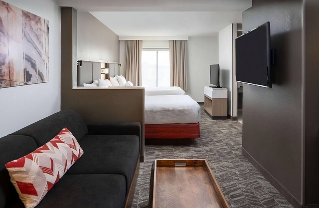 The Nashville Hideaway! 2 Modern Units, Pet-friendly Property, Kitchenette!