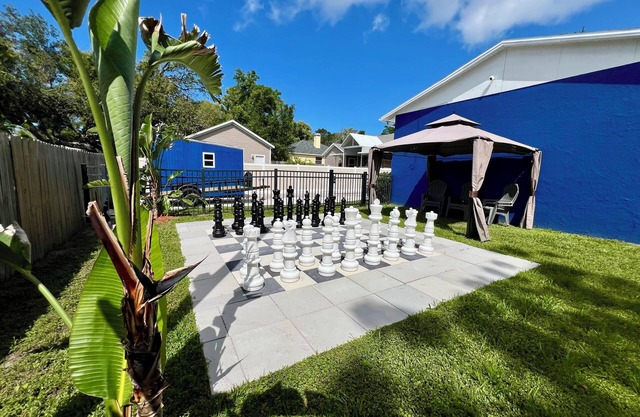 The Nautical Tarpon conveniently located near beaches