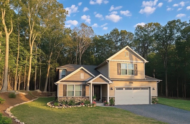 The Nest and Nook in The Poconos! 10 Min to Major Highways to NY, NJ