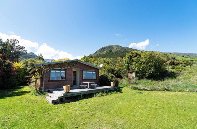 The Nook - Lake Hawea Holiday Home