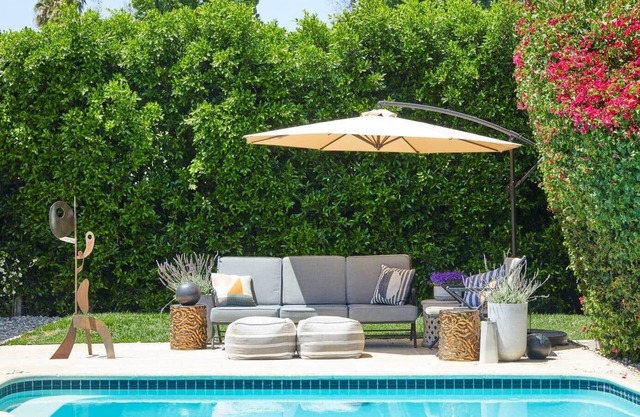 The Oasis | Sleeps 6 | Private Pool & Garden