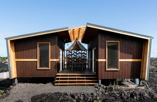 THE OHANA HOUSE, Amazing Tiny Home on A Volcanic Lava Field!