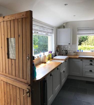 The Old Barn near St Ives - Rustic Charm & Space