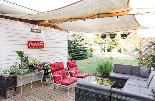 The Old Homestead - Gorgeous backyard w Pizza Oven
