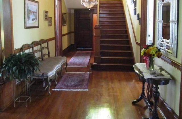 The Old Victorian Inn