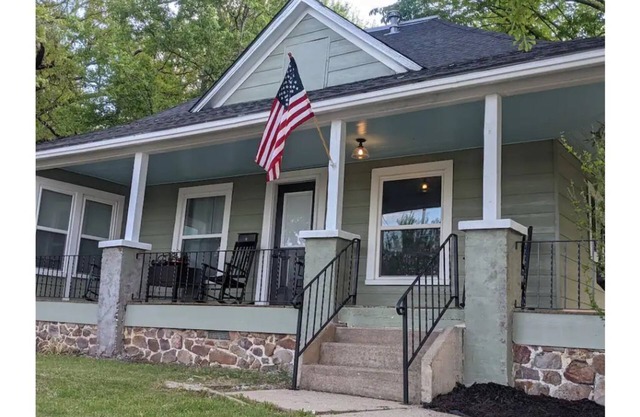The Ouachita Depot- Large house/Perfect location
