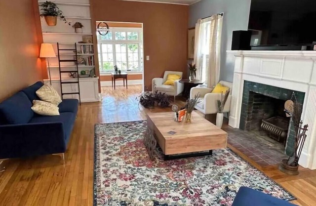 The Overlook 350- Where Family and Friends Retreat