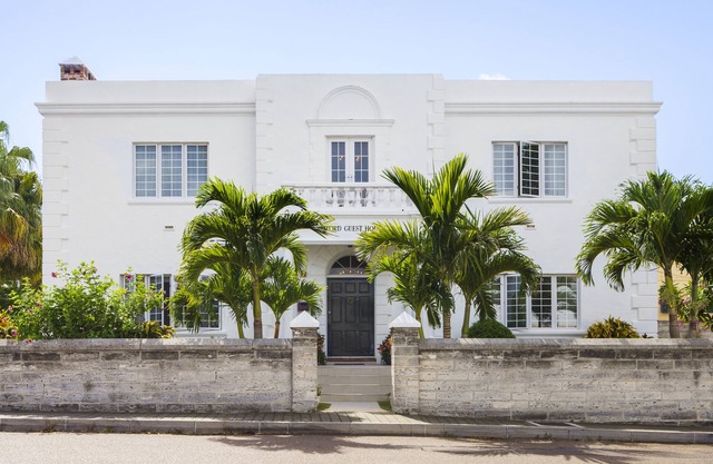 The Oxford House