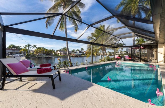 The Palms - Cape Coral - Roelens Vacations