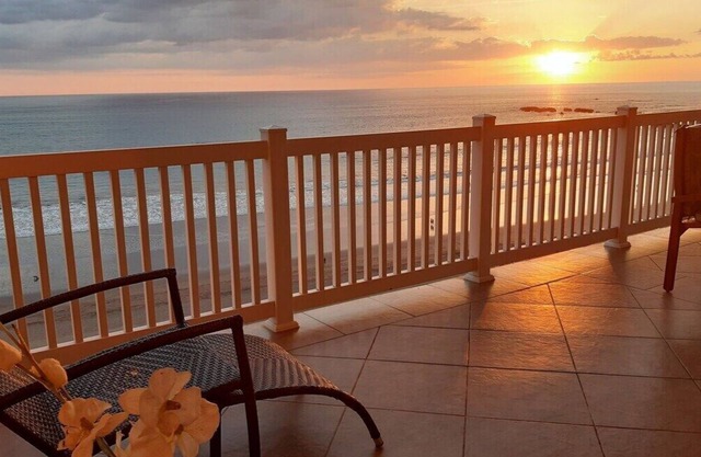 Dieses Penthouse am Strand von Palms Jaco bietet die spektakulärste Aussicht auf Jacó!