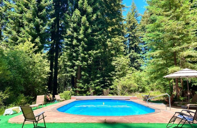 The paradise Retreats
