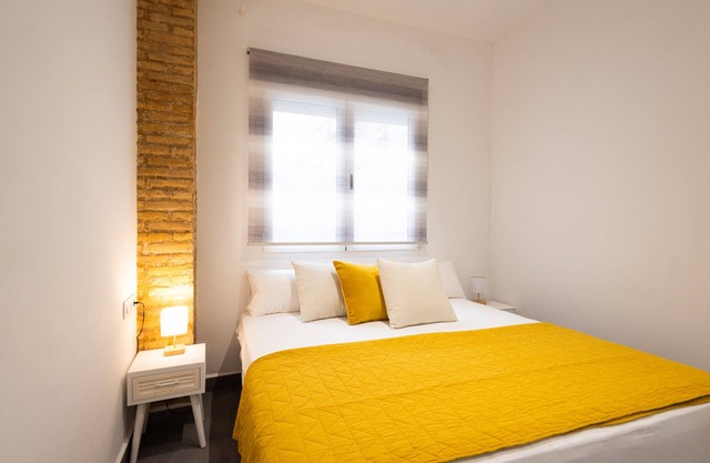 The Patraix Apartment by Florit Flats