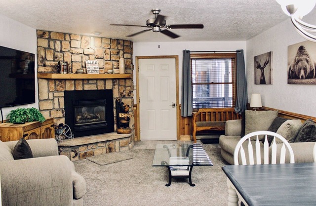 The PeakView Haven Condo - SnowFire 207B