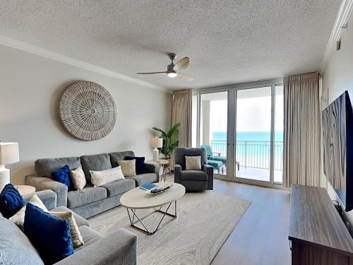 The Pearl of Navarre #1002 - Paradise Palms