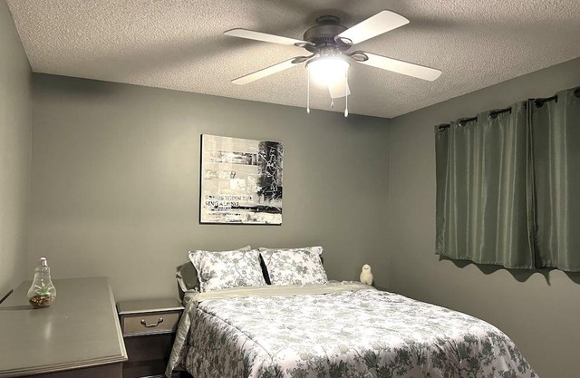 The Perfect 3 Bedroom Home, close to everything
