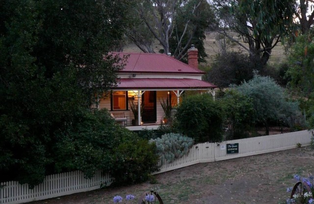 The perfect getaway, just 90 mins drive away from Melbourne. Very pet friendly.