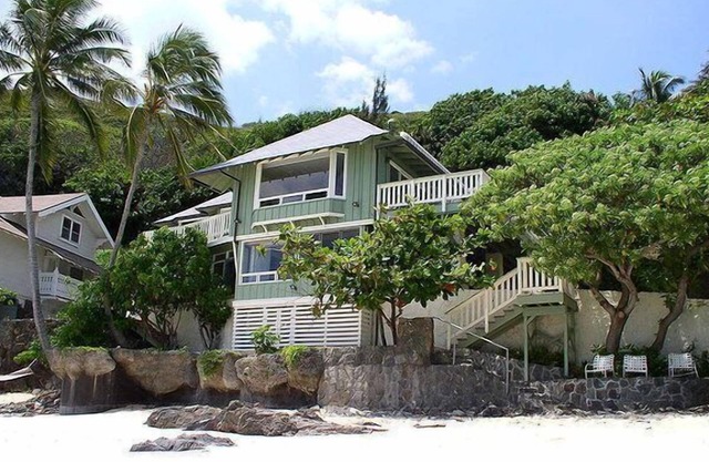 Das perfekte Lanikai Retreat mit direktem Zugang zum abgelegenen White Sand Beach!