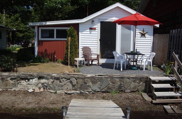 Das Pickerel Inn am 450 Crescent Beach