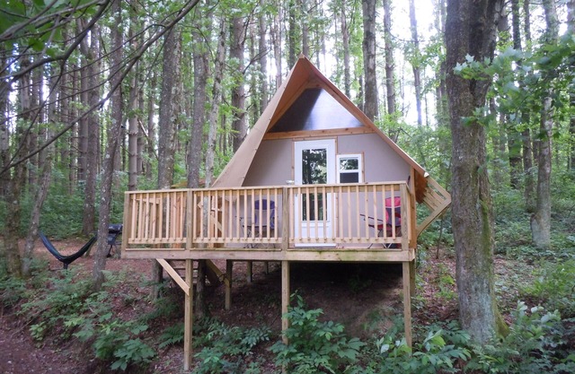 The Duck Nest Glamping Cabin am Dragonfly Lake * Neuer Eintrag *