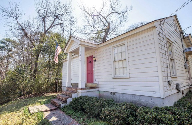 The Place on Pierce by Apex Short Term Stays