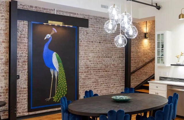 The Plaid Peacock - minutes from Mammoth Cave. Family sized, downtown Glasgow!