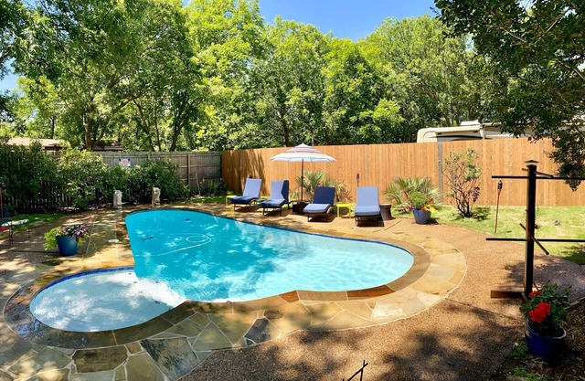 Private 3bd 2bath mit Pool