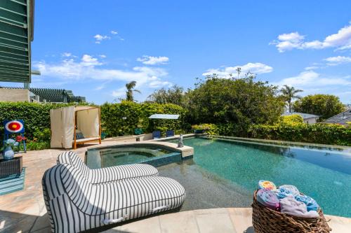 The Pool Side Hideaway with Golf Cart